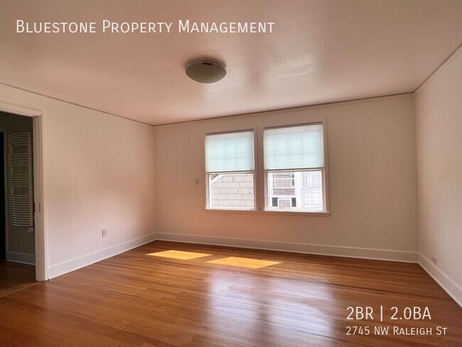 Foto del edificio - Vintage Charm: 2-Bedroom 2-Bath Home Avail...
