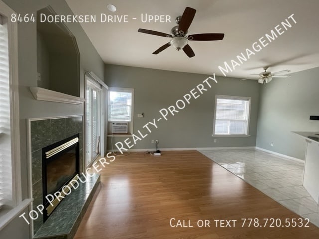 Building Photo - Beautiful Upper 4 Bedroom Suite