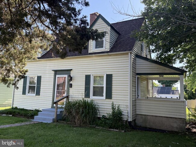 Building Photo - 711 Taggart St
