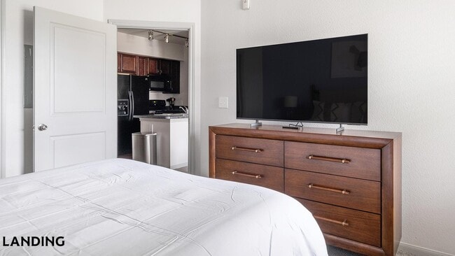 Foto del edificio - 15330 Liberty River Dr