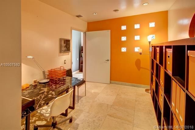 Foto del edificio - 705 2nd St