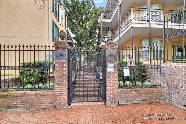 Foto del edificio - 6318 Richmond Ave