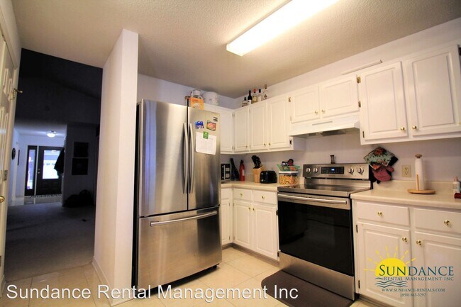 Building Photo - 3 br, 2 bath House - 9621 Leeward Way