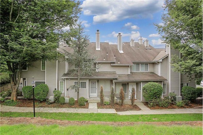 Foto del edificio - 26 Tory Ct