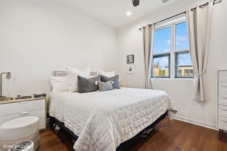 Foto principal - 1550 W Cornelia Ave