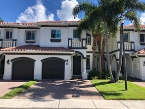 Building Photo - 1030 Murano Bay Dr
