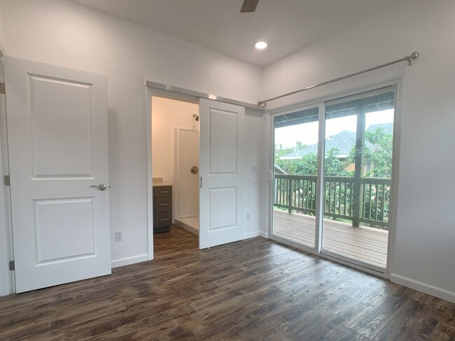 Building Photo - Hanapepe Home for Rent