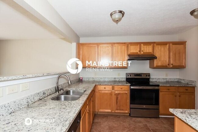 Foto del edificio - 4 Bedroom Pet-Friendly Home in Charlotte, NC with Main Street Renewal
