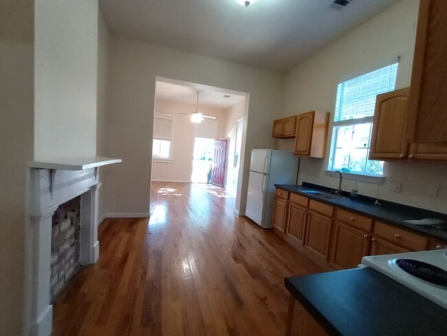 Photo - 1677 N Broad St Apartment