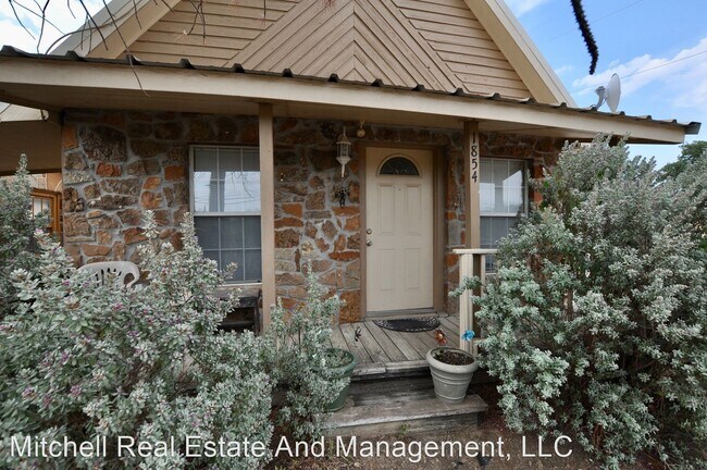 Building Photo - 1 br, 1 bath House - 1854 Ranger Hwy