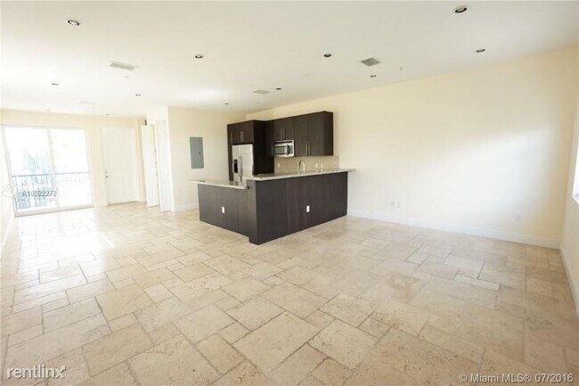 Foto del edificio - 1103-1101 101st St