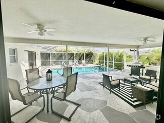 Building Photo - 1535 Ultramarine Ln