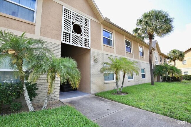 Photo - Spacious 2/2 Condo Located in the Gated Community of Hawthorne Village - Orlando!