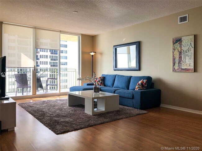 Building Photo - 2080 S Ocean Dr