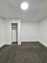 Building Photo - 117 Pierce St