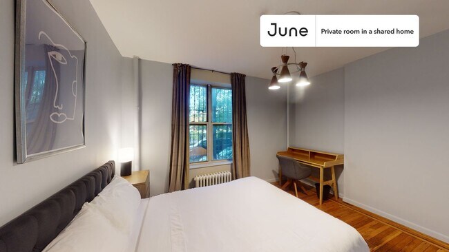 Foto del edificio - Room in Shared 4 bed/1 bath home