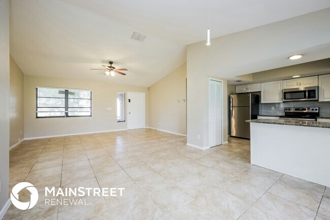 Building Photo - 108 Airview Ave