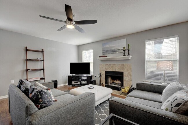 Foto del edificio - 5500 Steven Creek Way
