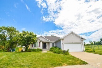 Building Photo - 2803 Fayrdale Dr