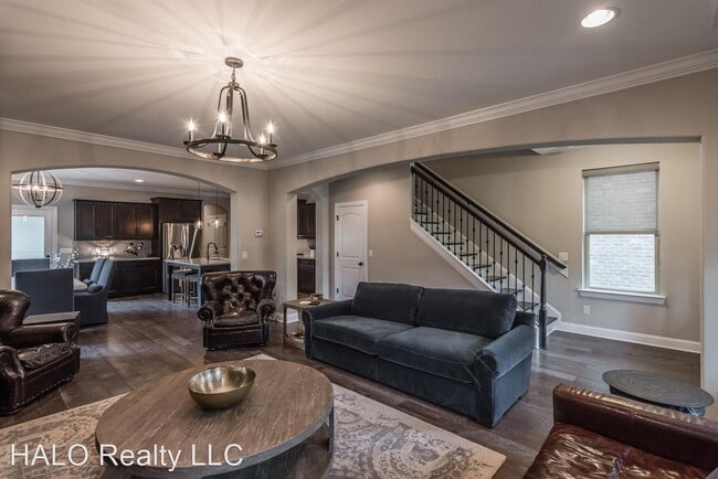 Building Photo - 4 br, 2.5 bath House - 140 Ashcrest Point