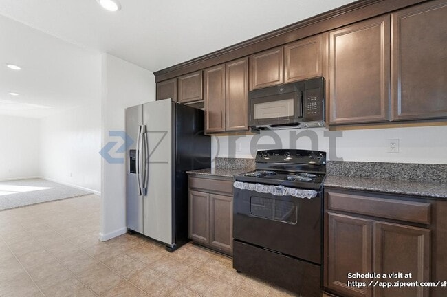 Foto del edificio - 756 Marcelina Ct