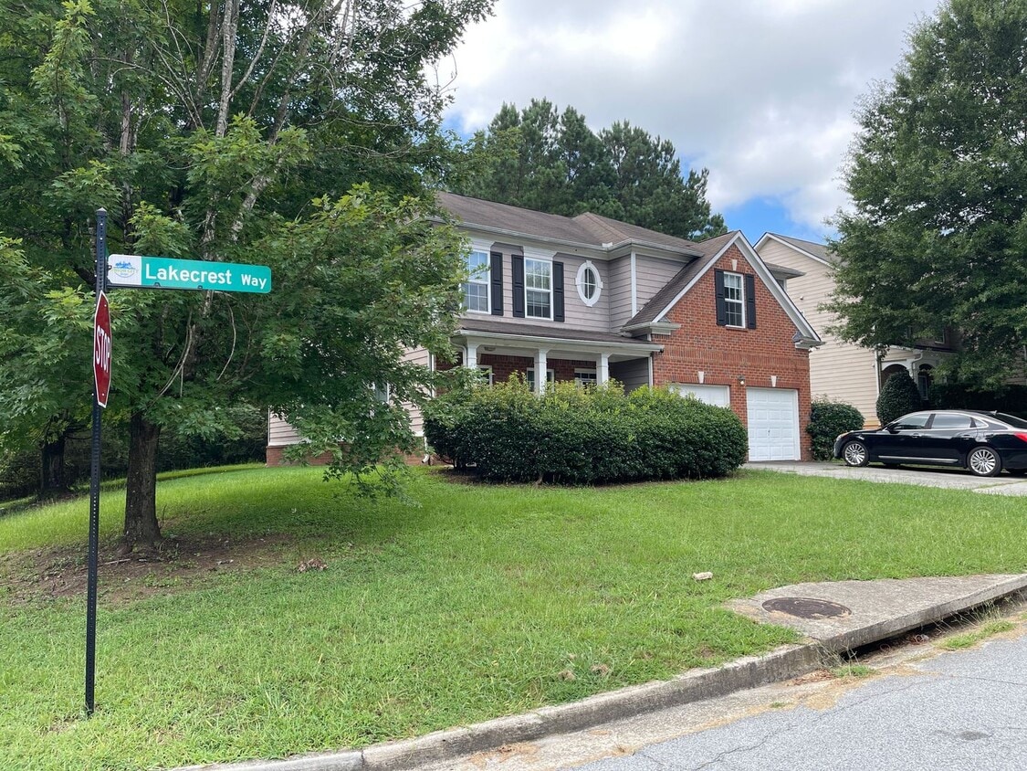 Primary Photo - Spacious 4-Bedroom Home in a Quiet Union C...