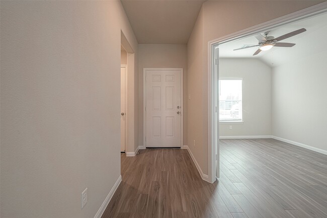 Building Photo - 5318 Briana Dee Dr