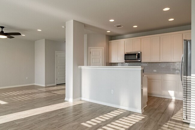 Foto del edificio - Your Dream Home Awaits in the Heart of Harris Ridge!