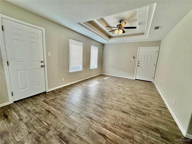 Building Photo - 13 Alta Vista Dr