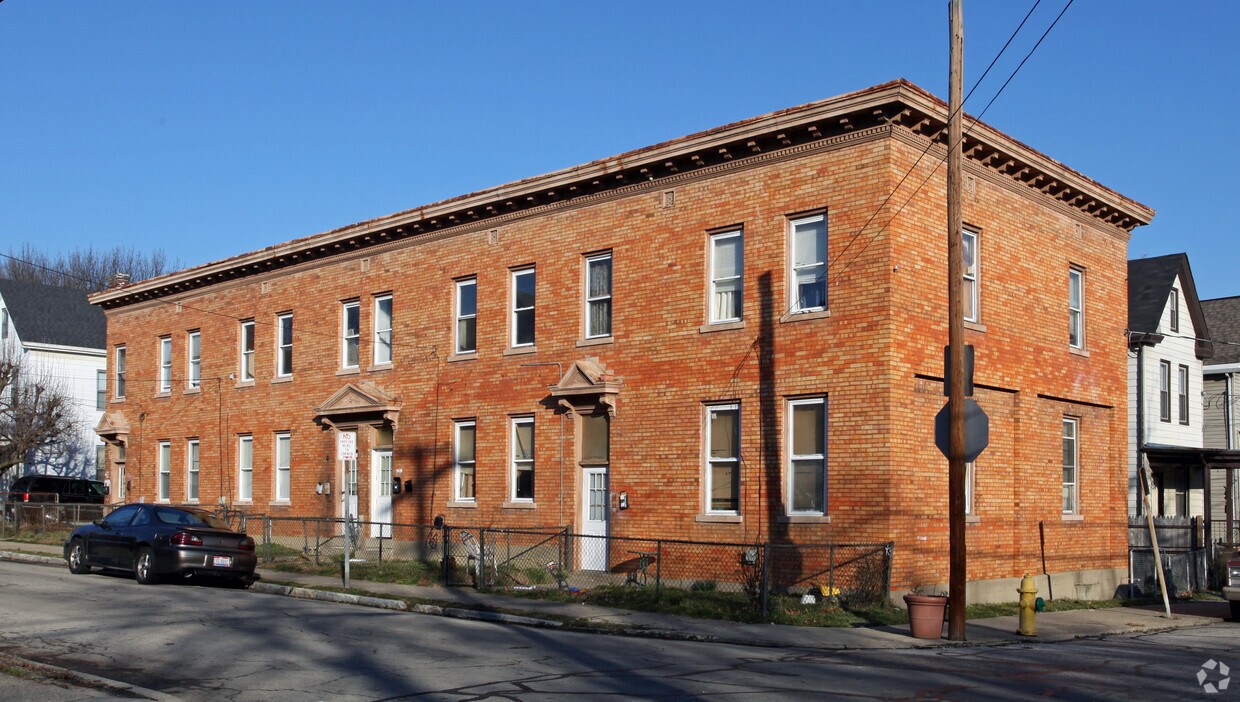 1762 Cleveland Ave, Norwood, OH 45212 Apartments in Norwood, OH