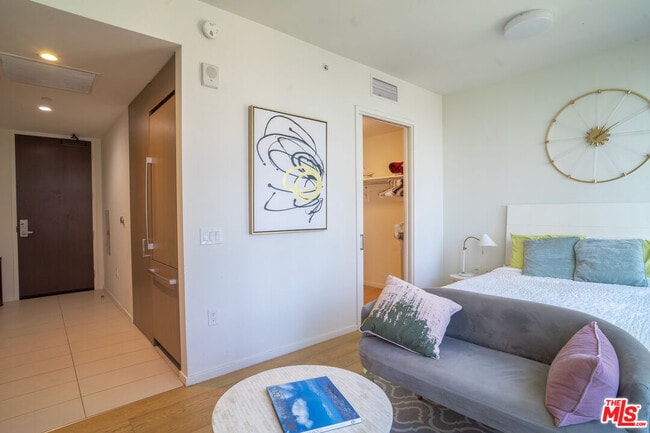 Foto del edificio - 889 Francisco St