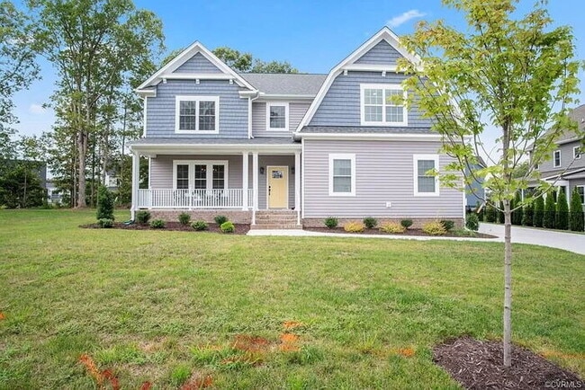 Building Photo - 2206 Adelay Dr