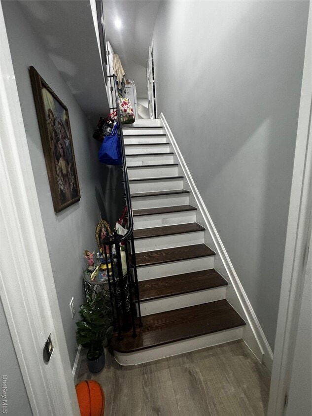 Primary Photo - 52 Hillside Ave