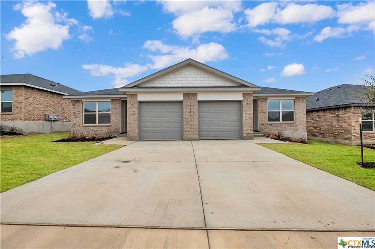 Primary Photo - 1210 Lehmann Dr