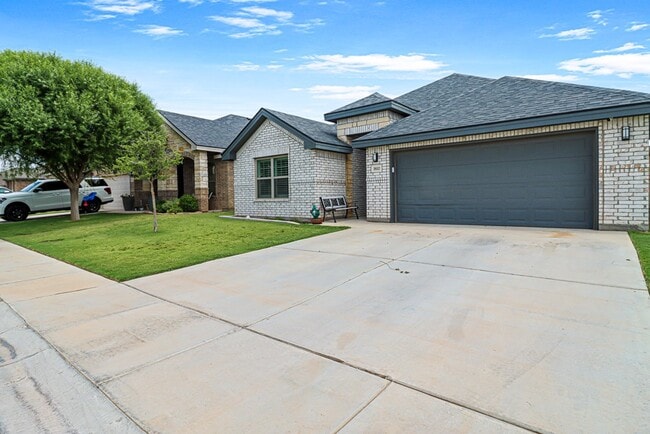 Building Photo - 1612 Palo Duro Dr