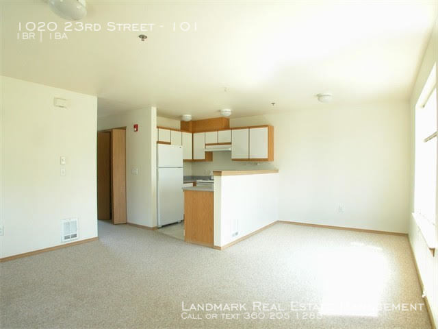 Building Photo - 1 Bedroom, 1 Bath Apts Near WWU!