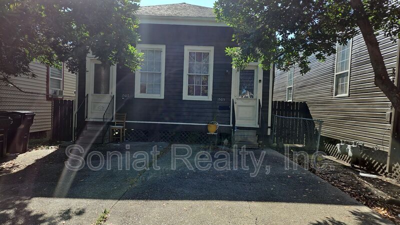 Foto principal - 1505 Clouet St