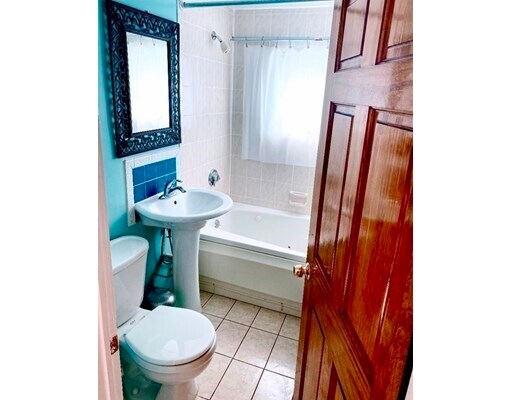 Foto del edificio - 35 Summer St