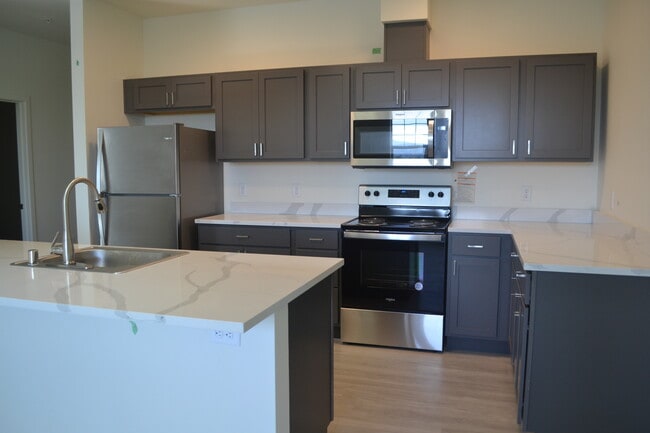 Brushed nickel finishes, Whirlpool appliances - The Dex