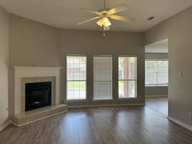 Foto del edificio - 2719 Rosebud Dr