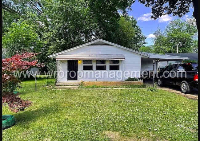 Foto del edificio - 4 Bed 1 1/2 Bath Home