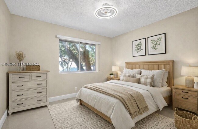 Foto del edificio - 9407 SW 138th Pl