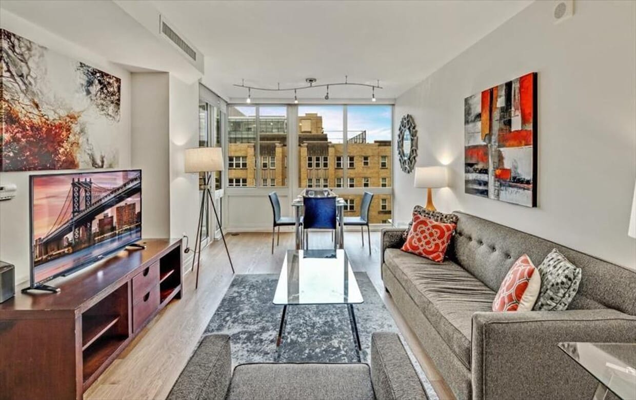 Foto principal - 2201 I St NW