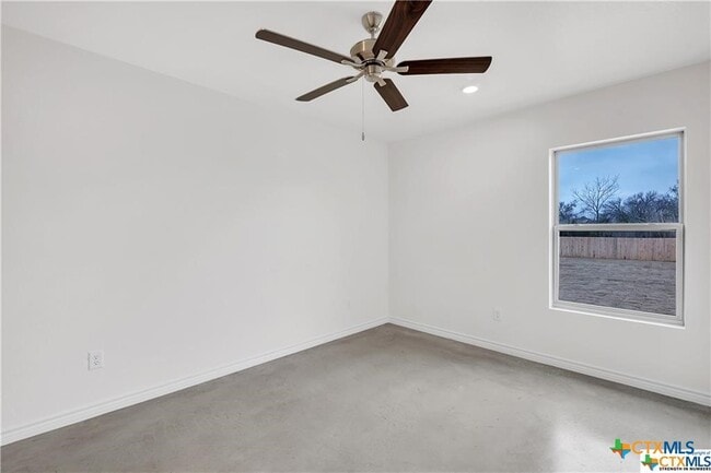 Building Photo - 1210 Lehmann Dr