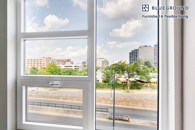 Building Photo - 1324 North Capitol St NE