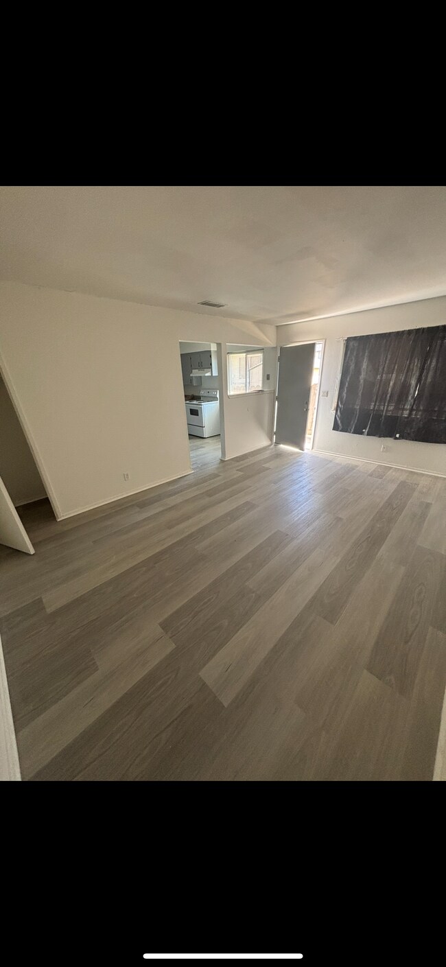 20180320_093901 - 228 W 20th St