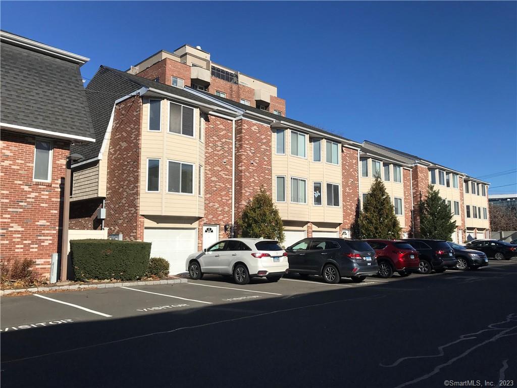 1611 Washington Blvd Unit 21, Stamford, CT 06902 Condo for Rent in
