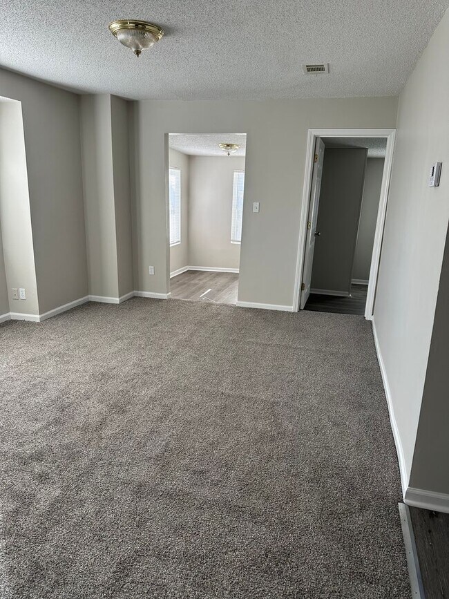 Foto del edificio - Cozy 2 bedroom for rent!