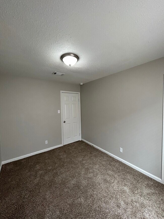 Building Photo - 6205 Whitby Ln North Little Rock AR 72118