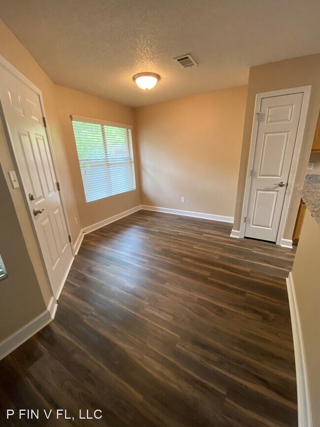 Building Photo - 2 br, 1 bath House - 52 Marella Ct
